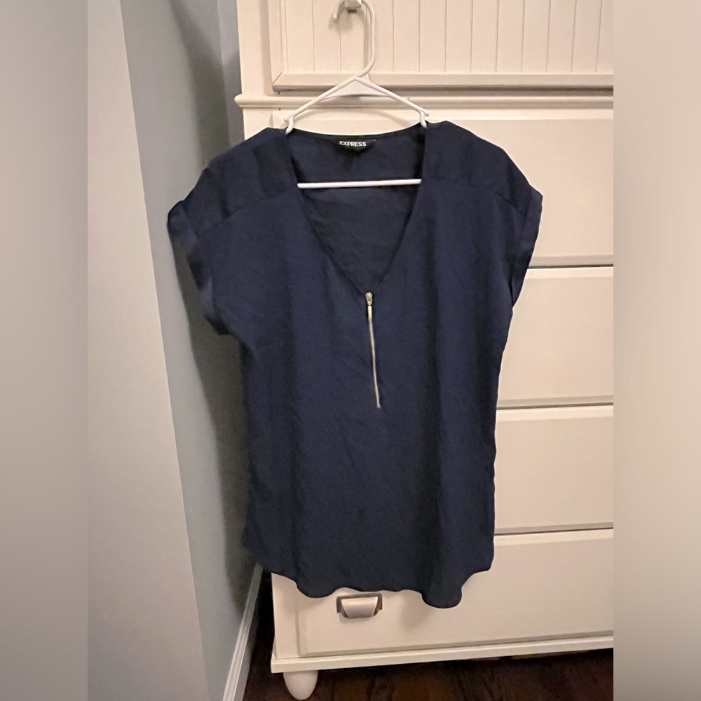 Navy women’s Express top - Size L